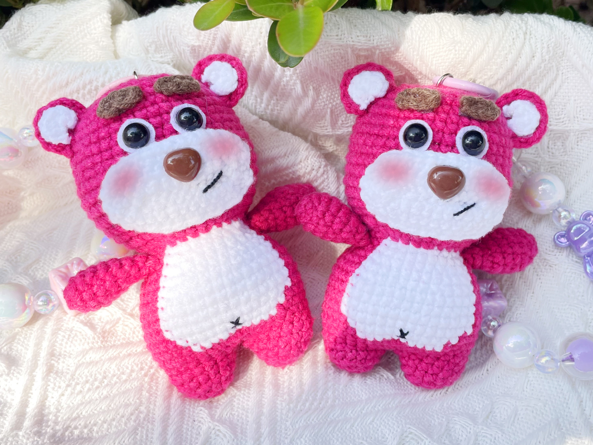 Sweet Crochet Tutorial for Strawberry Bear